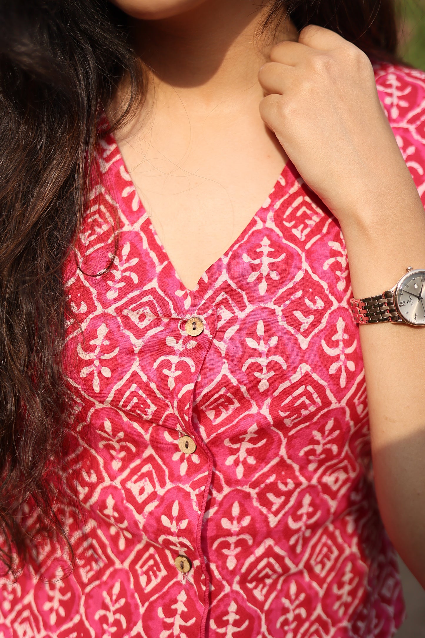 Gulabi Glow Vest